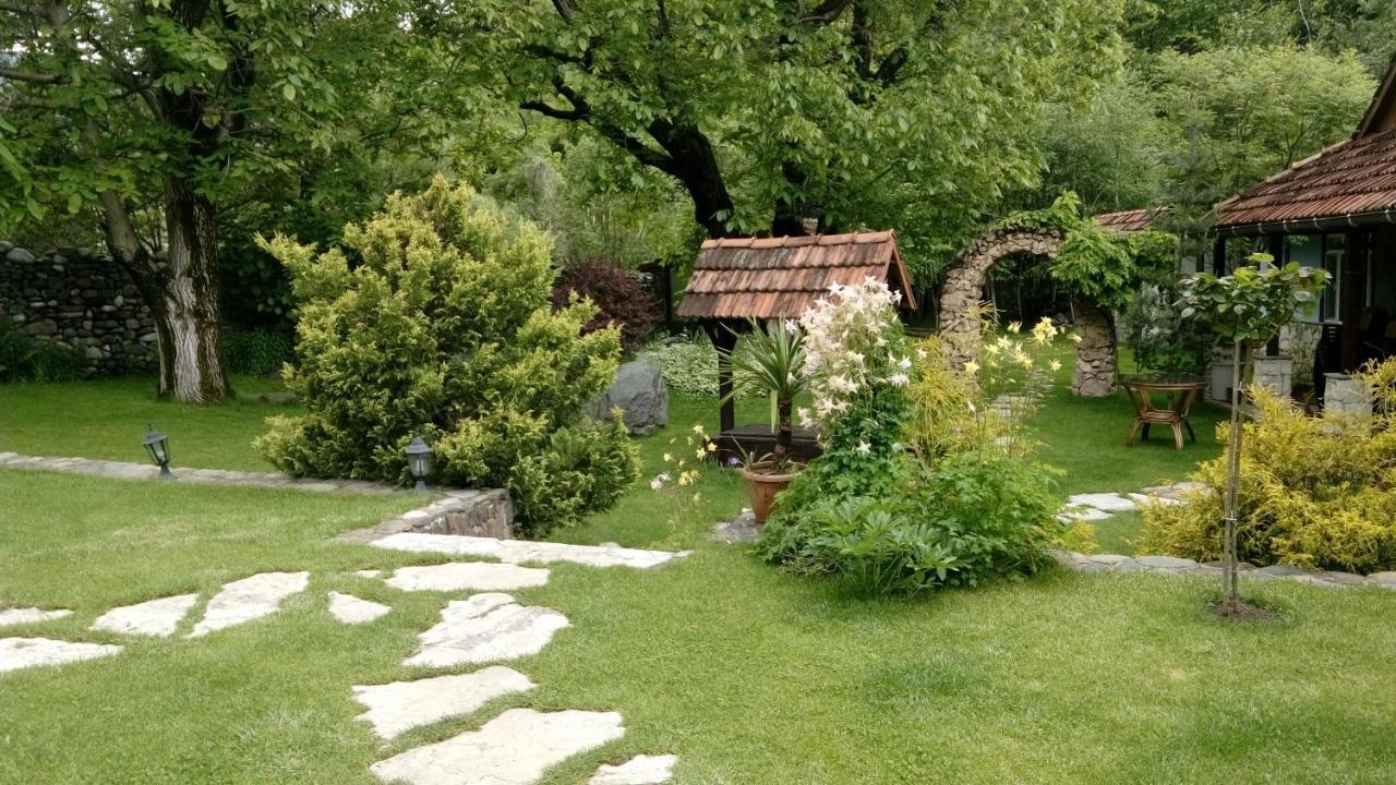 Eco Garden Bed & Breakfast Dilijan Exterior photo